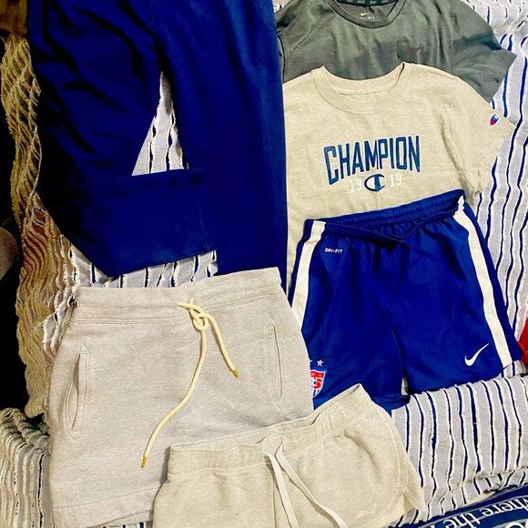 Athletic bundle size S-XS - Picture 2 of 2